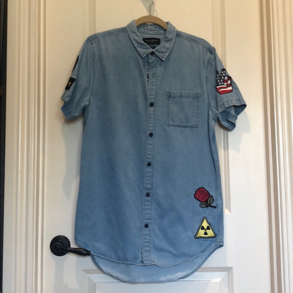 Pacsun. Patch shirt sleeve. Denim.